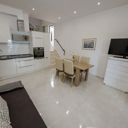 Apartments Mateo Trogir Exteriér fotografie